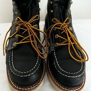 Thorogood Men's Black Leather Boots with Yellow Laces